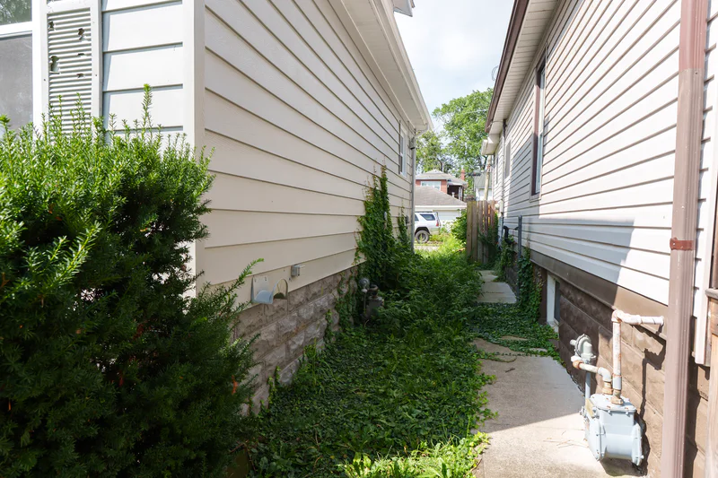 Full Reno - Lincoln — renovation photo 3 by NOVO Construction