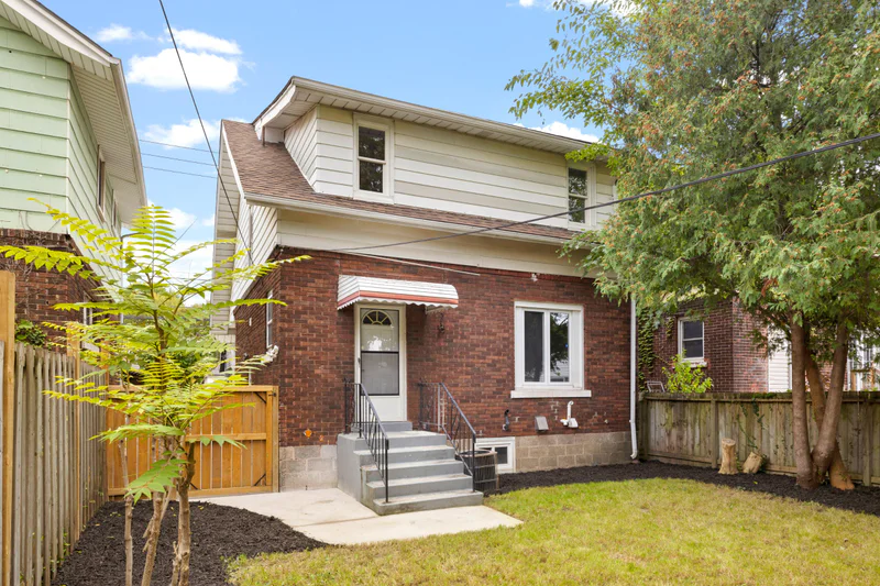 Full Reno - Dufferin 1 — renovation photo 3 by NOVO Construction