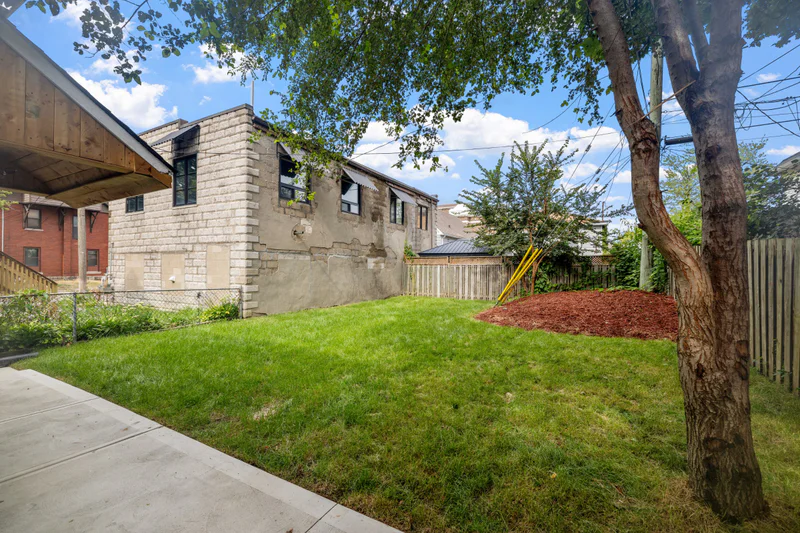 Full Reno - Dufferin 2 — renovation photo 3 by NOVO Construction